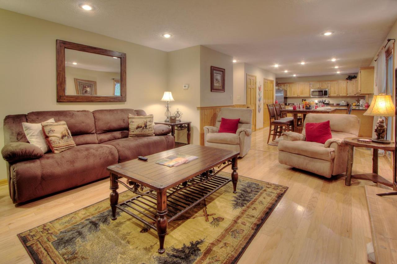 Gorgeous "Country Roads" By Honeybearcabins 4Br 4Ba, Next To Pool, Easy Drive, Main Strip Location! Pigeon Forge Exterior foto