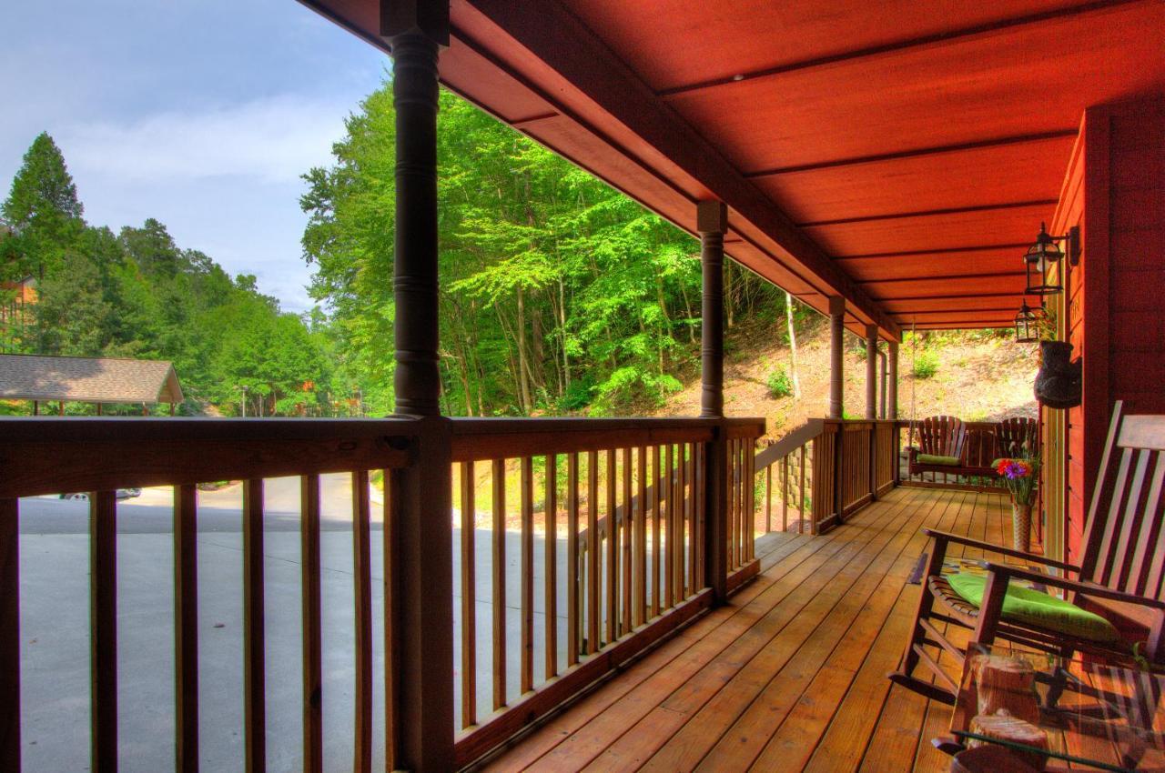 Gorgeous "Country Roads" By Honeybearcabins 4Br 4Ba, Next To Pool, Easy Drive, Main Strip Location! Pigeon Forge Exterior foto