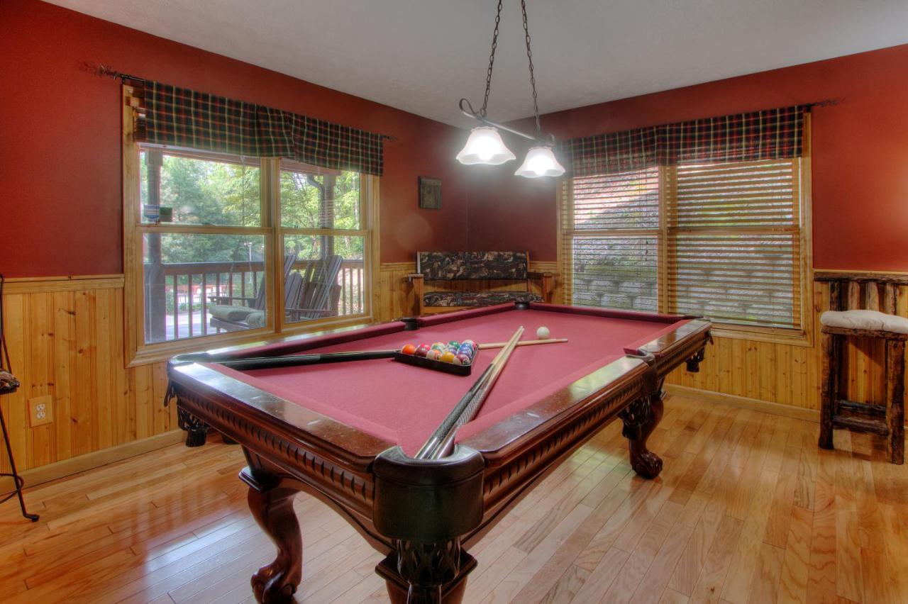 Gorgeous "Country Roads" By Honeybearcabins 4Br 4Ba, Next To Pool, Easy Drive, Main Strip Location! Pigeon Forge Exterior foto