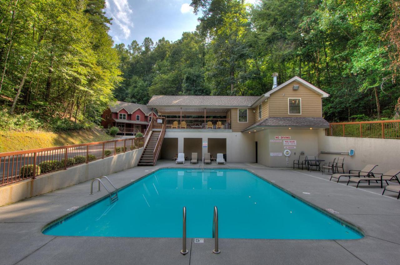 Gorgeous "Country Roads" By Honeybearcabins 4Br 4Ba, Next To Pool, Easy Drive, Main Strip Location! Pigeon Forge Exterior foto